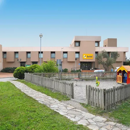 Hotel As Porta Catalana 3*