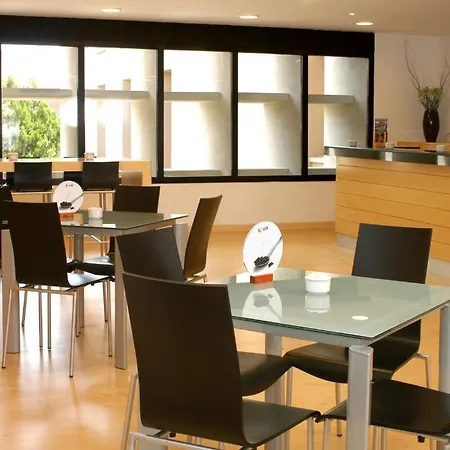 As Porta Catalana Hotel 3*